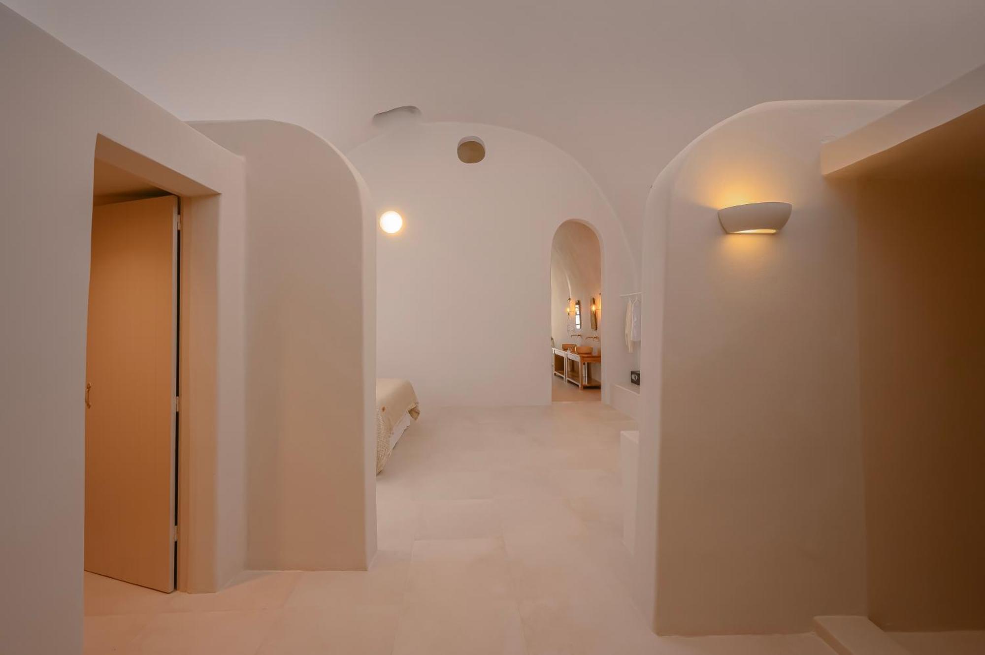 Elements Cave Suites Megalochori  Exteriér fotografie