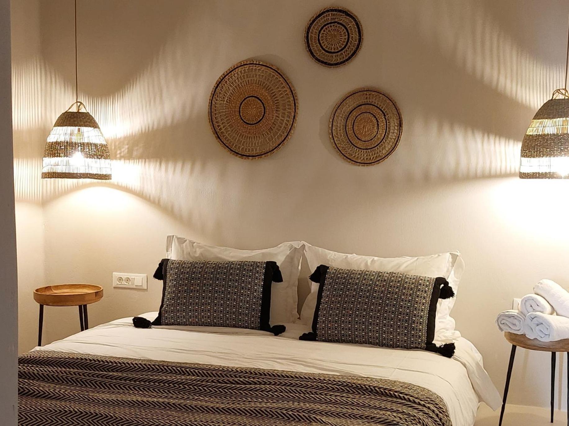 Elements Cave Suites Megalochori  Pokoj fotografie
